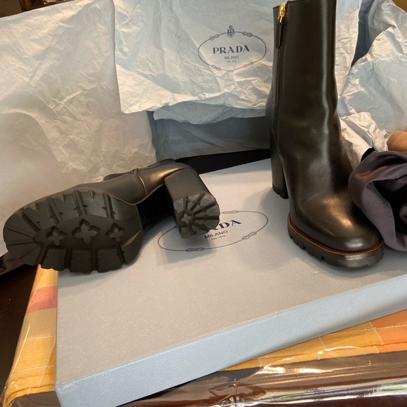 Prada Calzature Donna booties - Picture 4 of 4